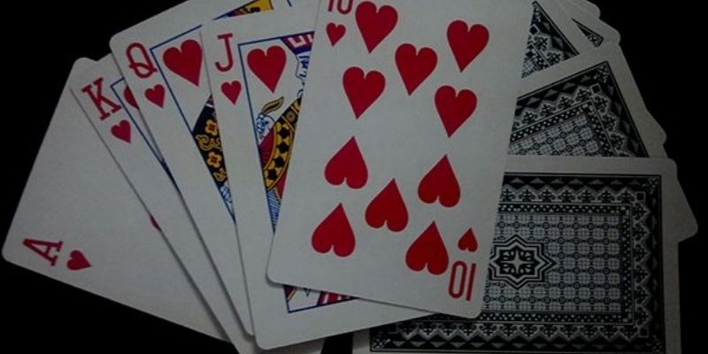 Áp dụng chiến thuật hợp lý là yếu tố không thể thiếu trong tú lơ khơ